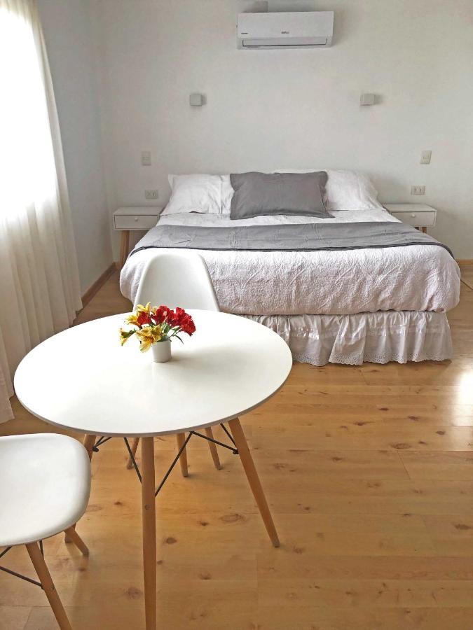 Novaqua Bed & Breakfast Ольмуэ Экстерьер фото
